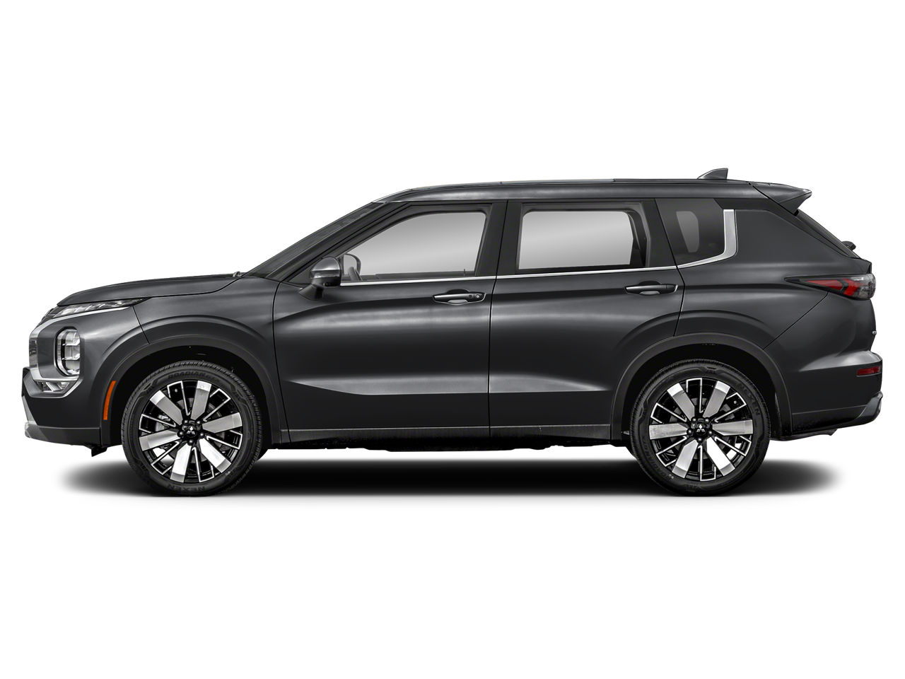 2025 Mitsubishi Outlander SE - Photo 13
