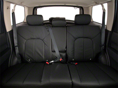 2011 Mitsubishi Endeavor LS