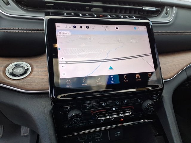 2022 Jeep Grand Cherokee Summit