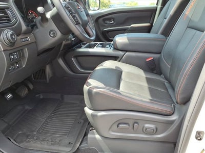 2024 Nissan Titan PRO-4X