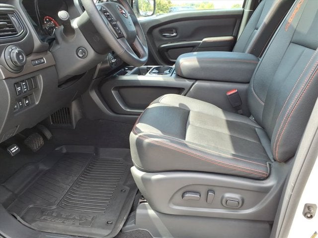 2024 Nissan Titan PRO-4X