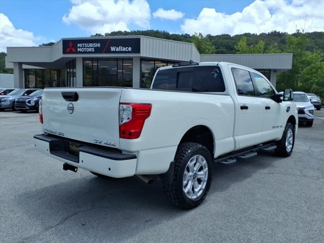 2024 Nissan Titan XD SV