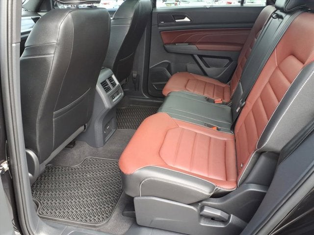 2023 Volkswagen Atlas Cross Sport 3.6L V6 SEL Premium R-Line