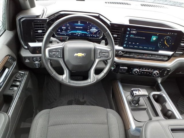 2022 Chevrolet Silverado 1500 LT LT1