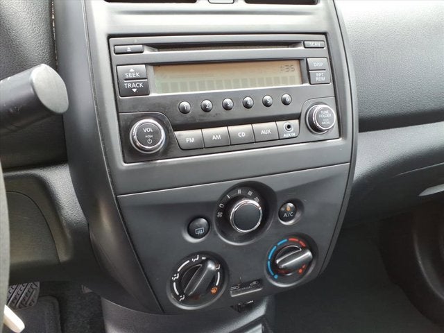 2016 Nissan Versa 1.6 S