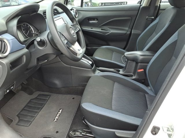 2024 Nissan Versa 1.6 SV