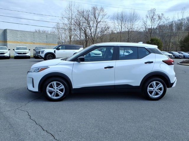 2024 Nissan Kicks S