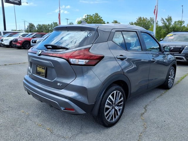2021 Nissan Kicks SV