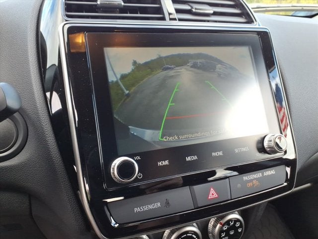 2027 Mitsubishi Outlander Sport LE