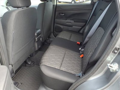 2027 Mitsubishi Outlander Sport LE