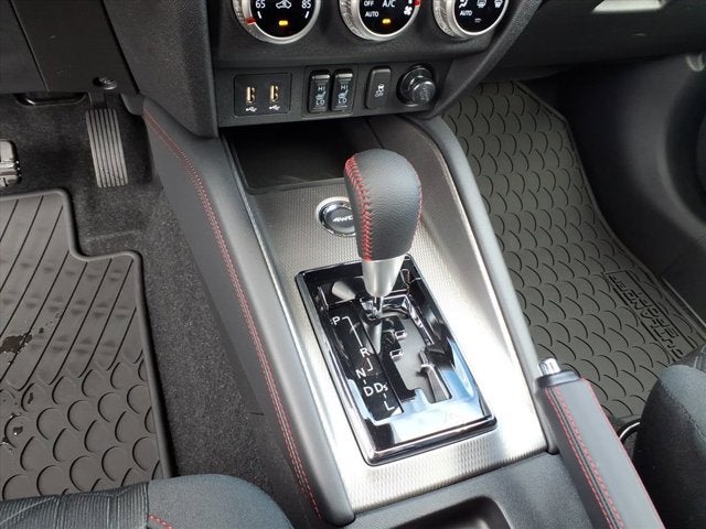 2027 Mitsubishi Outlander Sport LE