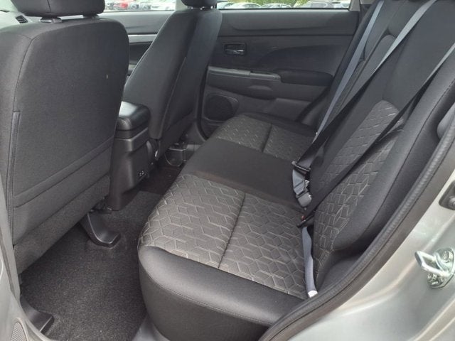 2025 Mitsubishi Eclipse Cross LE