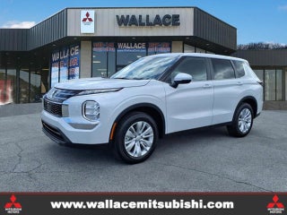 2026 Mitsubishi Outlander ES