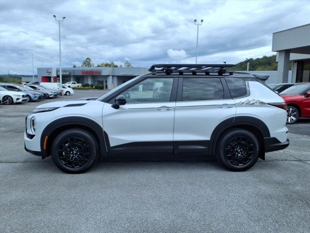 2025 Mitsubishi Outlander Trail Edition