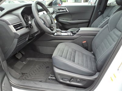 2025 Mitsubishi Outlander Trail Edition