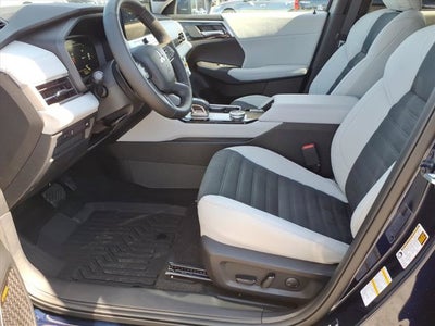 2026 Mitsubishi Outlander SE