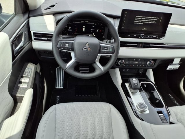 2025 Mitsubishi Outlander SEL