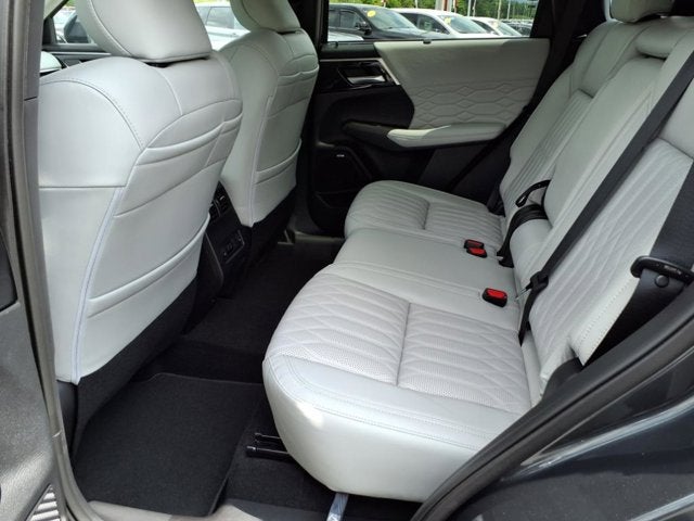 2025 Mitsubishi Outlander SEL