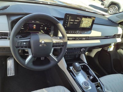 2025 Mitsubishi Outlander SEL