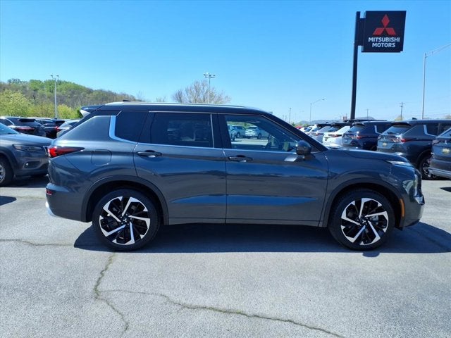 2024 Mitsubishi Outlander SEL