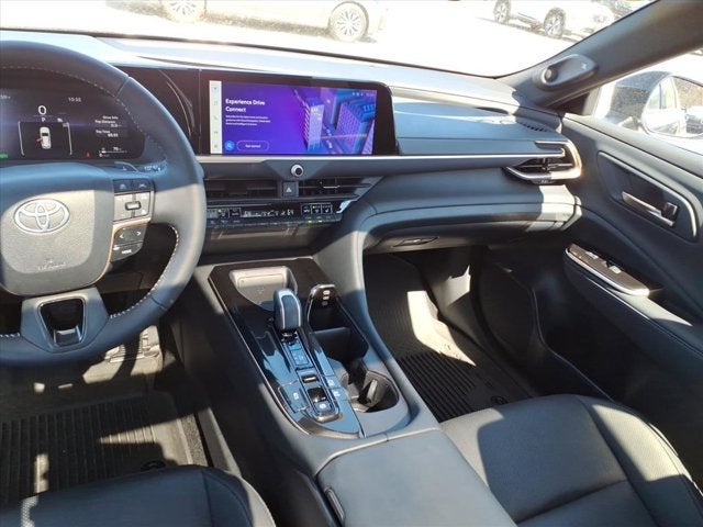 2025 Toyota Crown Signia Limited