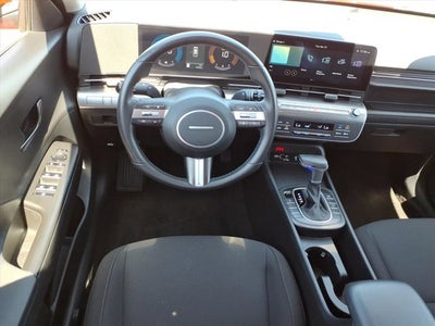 2025 Hyundai KONA SEL